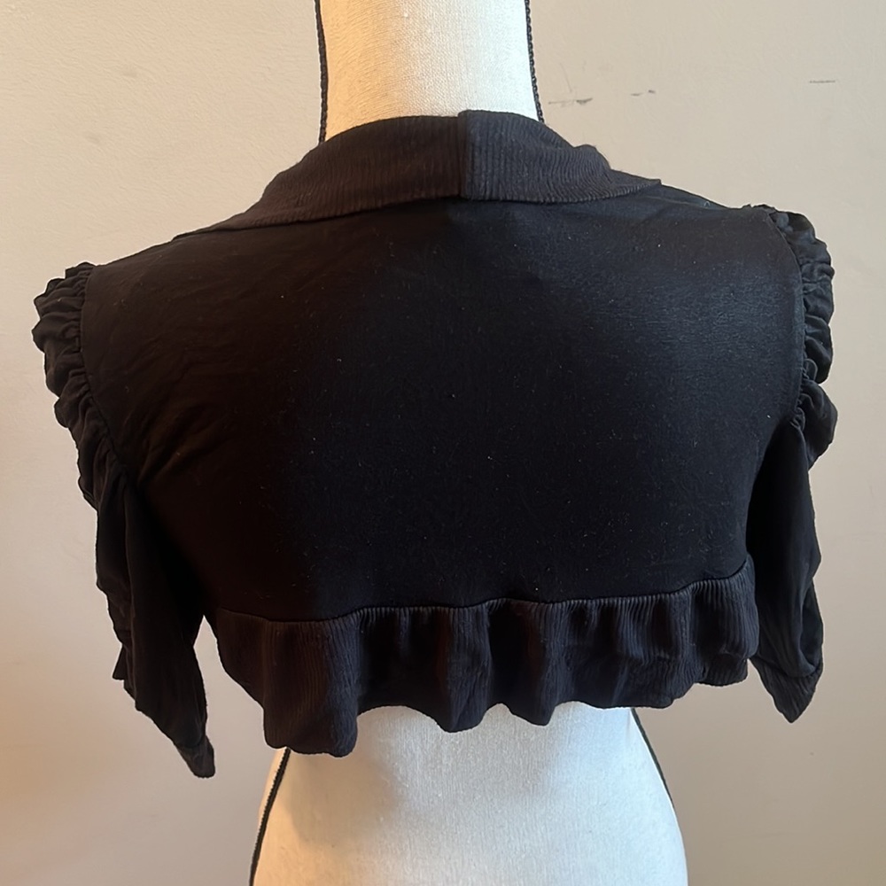 Black Crop Vest S